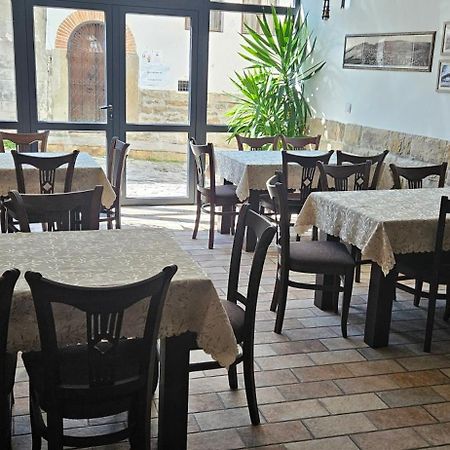 Guest House Saint Petka Veliko Tarnovo Extérieur photo