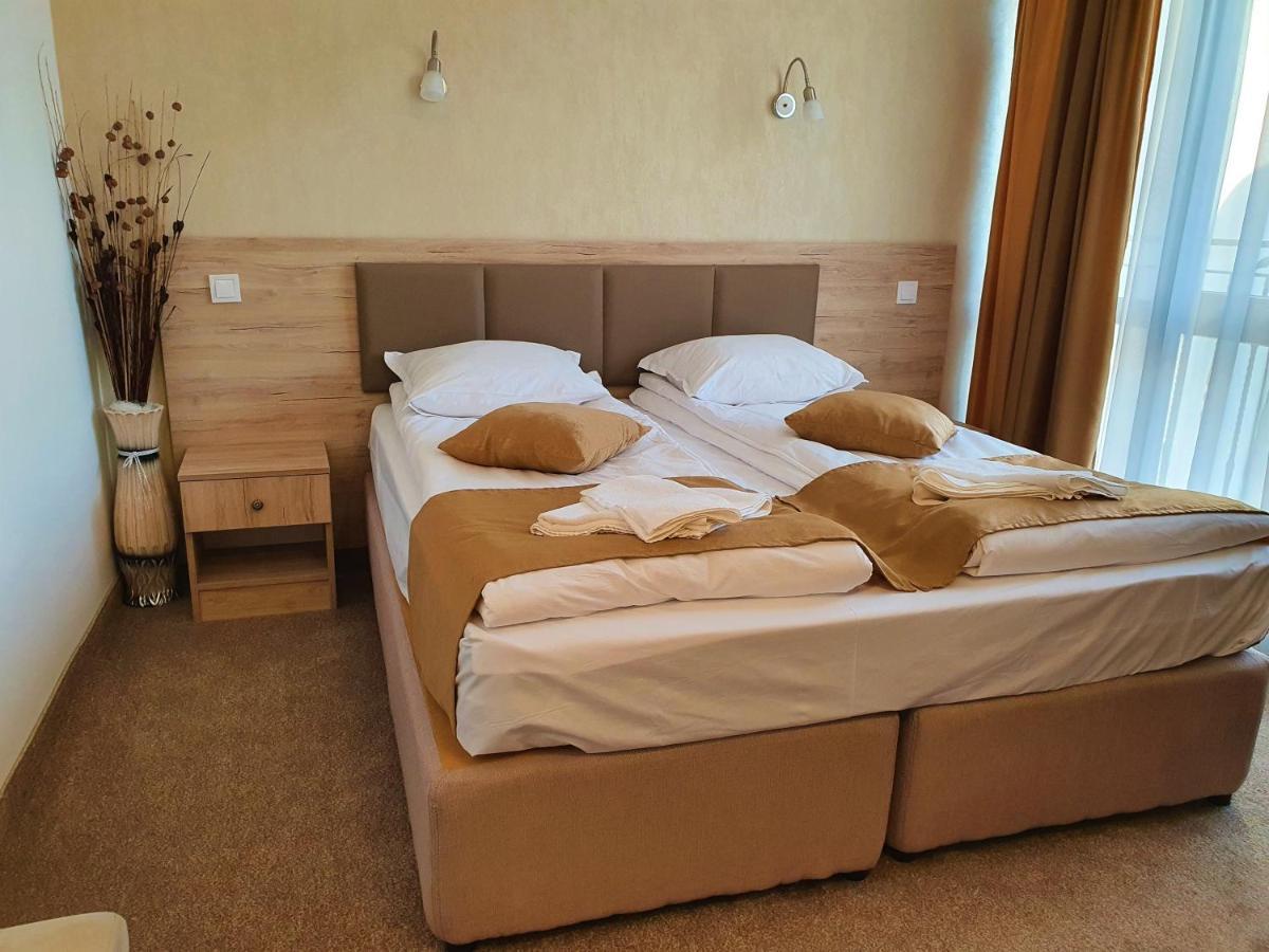 Guest House Saint Petka Veliko Tarnovo Extérieur photo